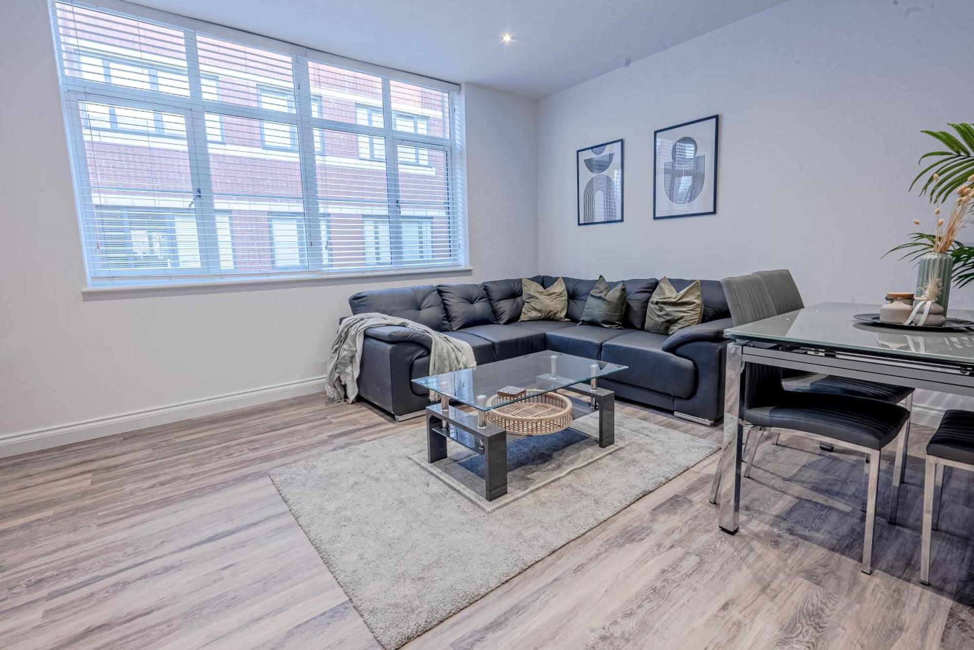 Stunning Three Bedroom Townhouse In The Jewellery Quarter, Birmingham City Centre Sleeps 5- Free Parking Bagian luar foto