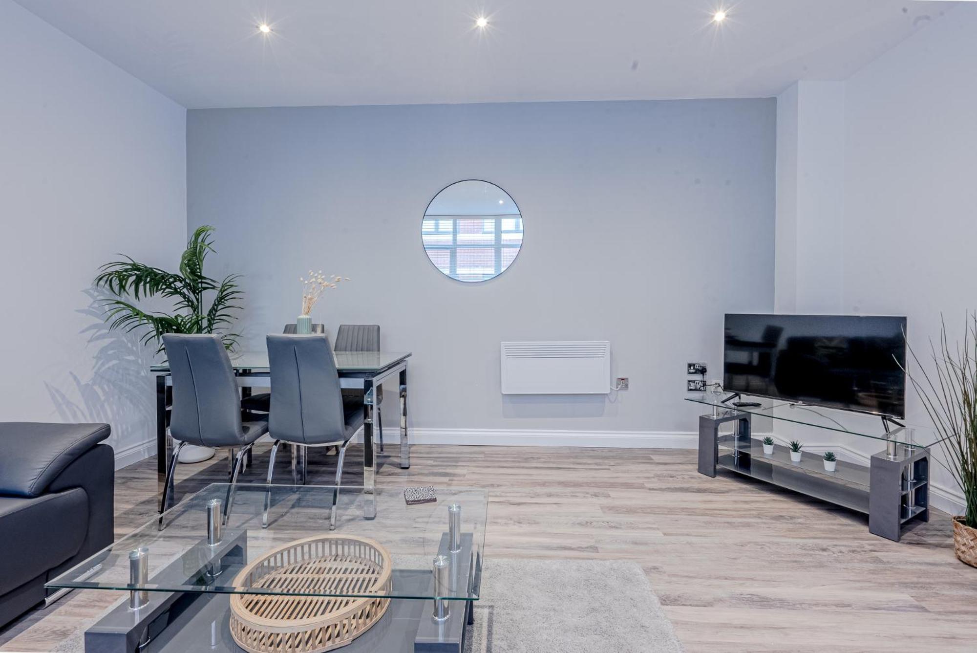 Stunning Three Bedroom Townhouse In The Jewellery Quarter, Birmingham City Centre Sleeps 5- Free Parking Bagian luar foto