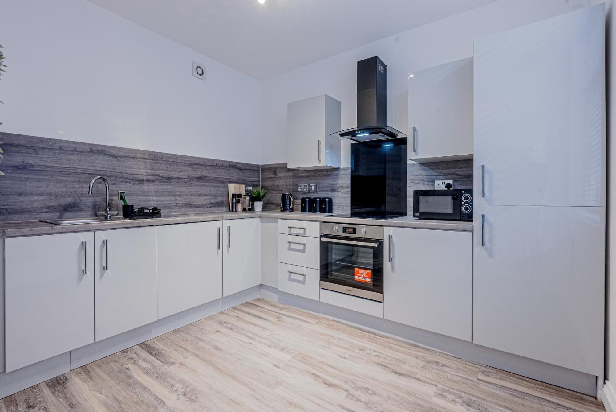 Stunning Three Bedroom Townhouse In The Jewellery Quarter, Birmingham City Centre Sleeps 5- Free Parking Bagian luar foto