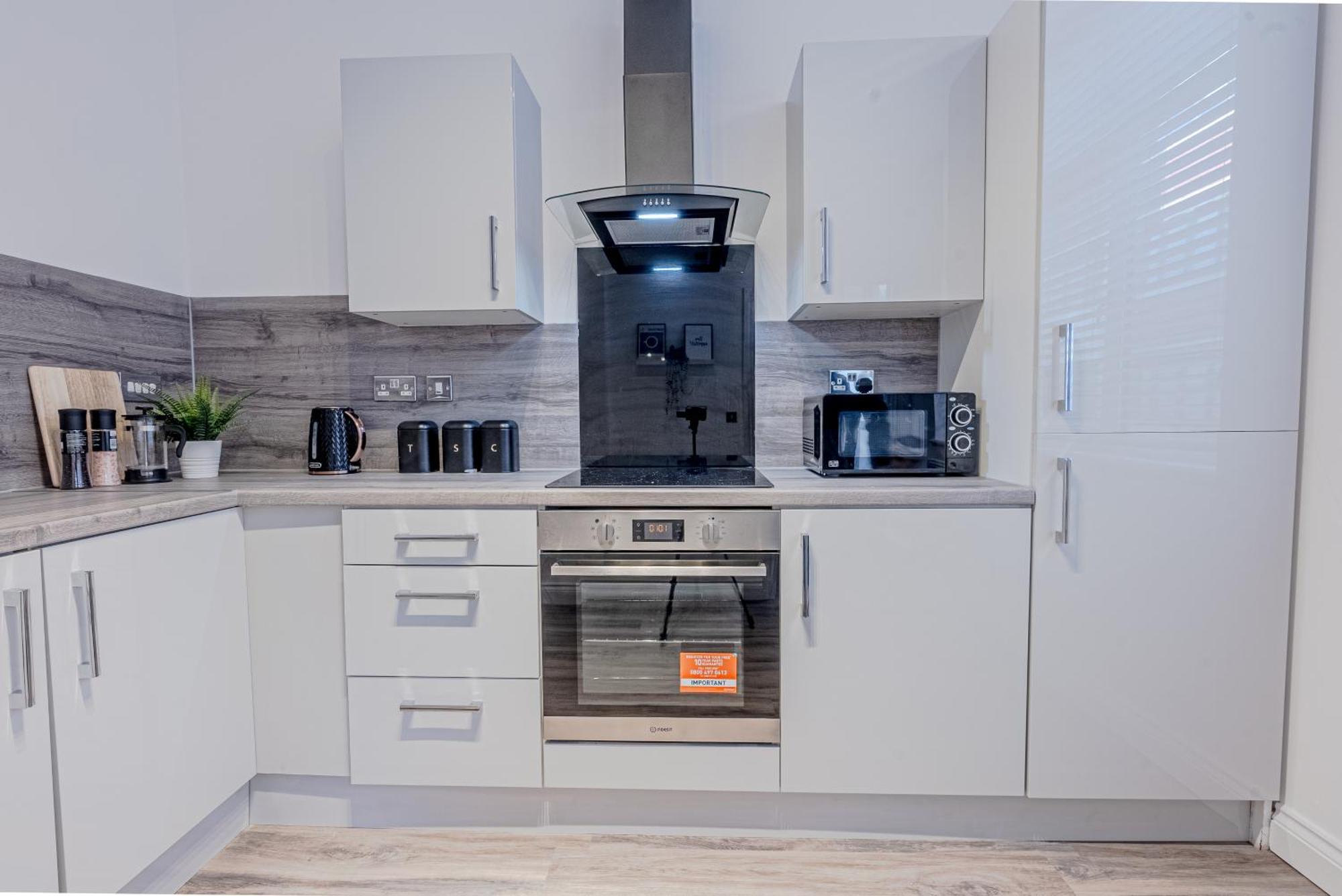 Stunning Three Bedroom Townhouse In The Jewellery Quarter, Birmingham City Centre Sleeps 5- Free Parking Bagian luar foto